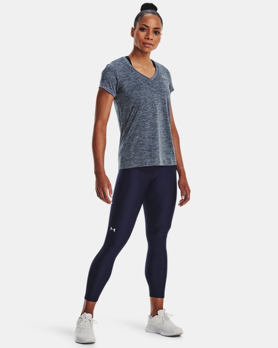 เสื้อคอวี UA Tech™ Twist สำหรับผู้หญิง in Gray image number 2